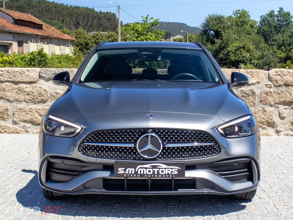 Mercedes-Benz C 300 e AMG Line