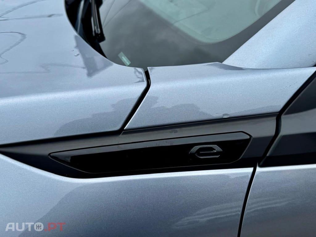 Peugeot E-2008 50 kWh Allure