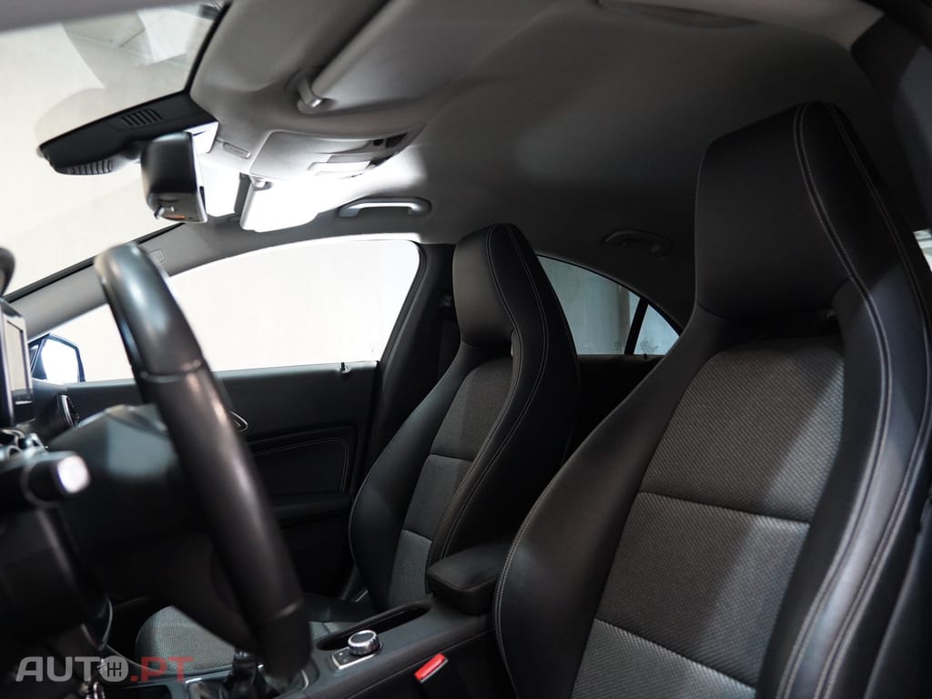 Mercedes-Benz CLA 180 d Style