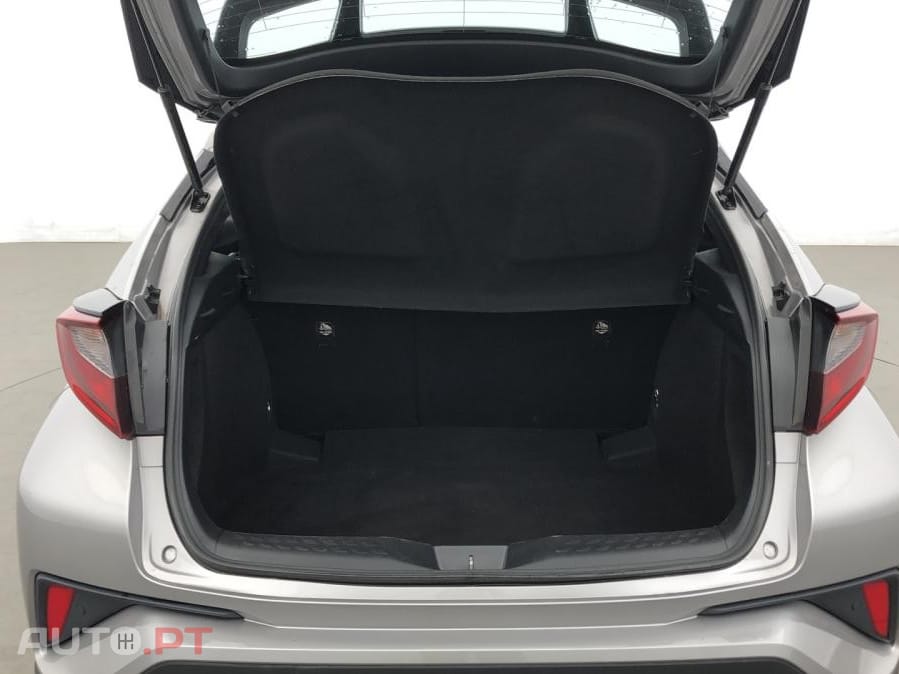 Toyota C-HR 1.8 Hybrid Dynamic Business