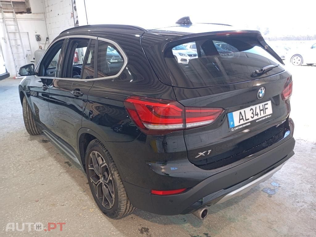 BMW X1 25 e xDrive xLine