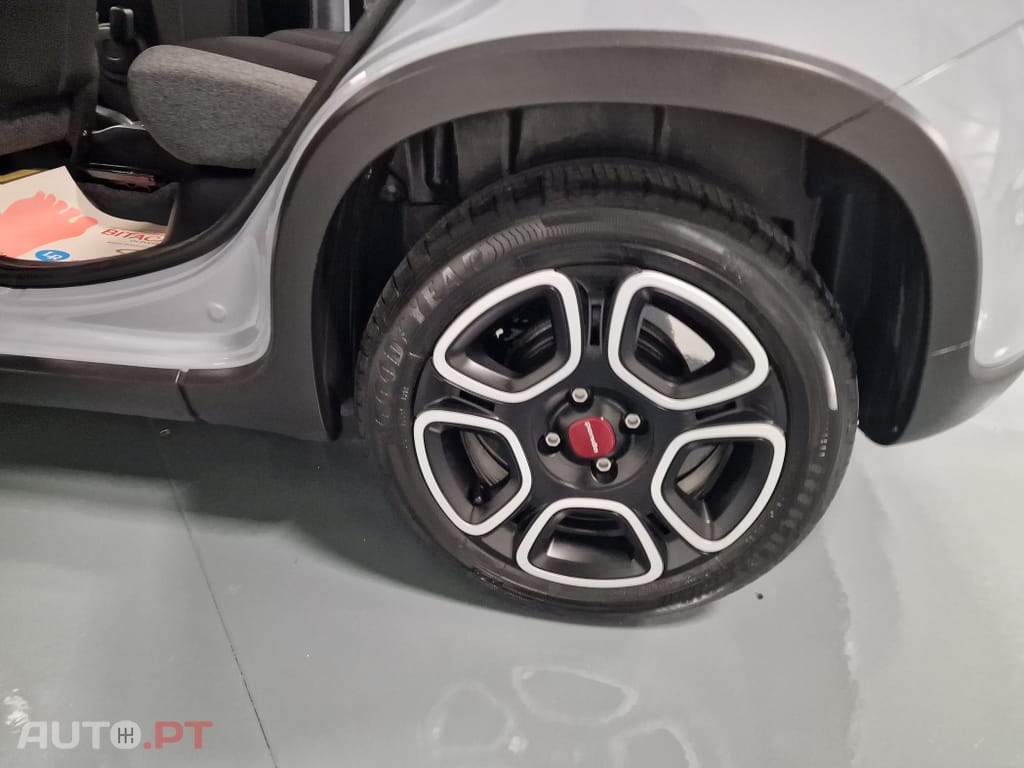Fiat Panda 1.0 HYBRID CITY LIFE