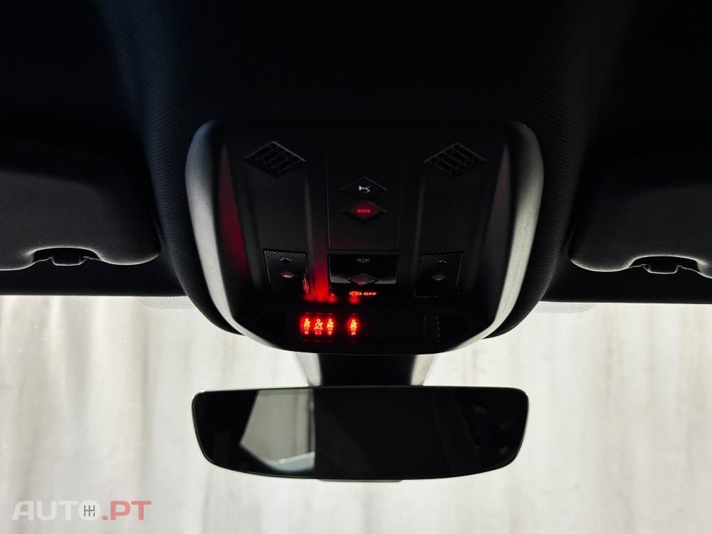 DS DS3 Crossback E-TENSE PERFORMANCE LINE