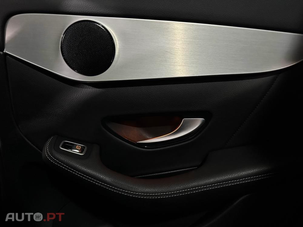 Mercedes-Benz GLC 300 e 4Matic 9G-TRONIC Edition AMG Line