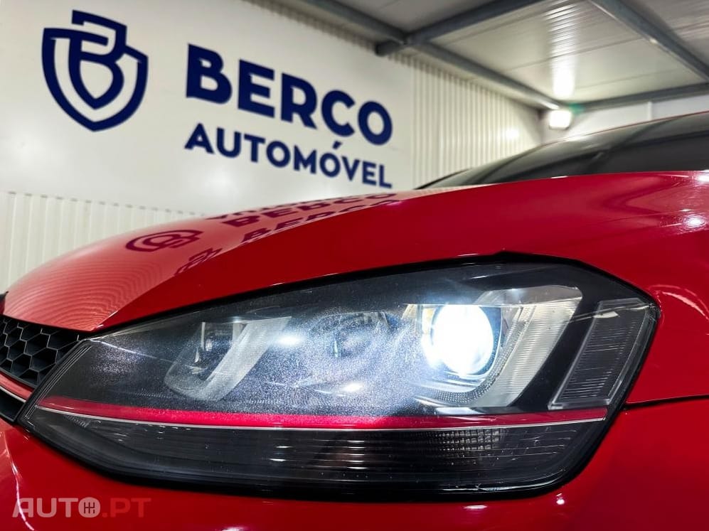 Volkswagen Golf 2.0 TSi GTi DSG Performance