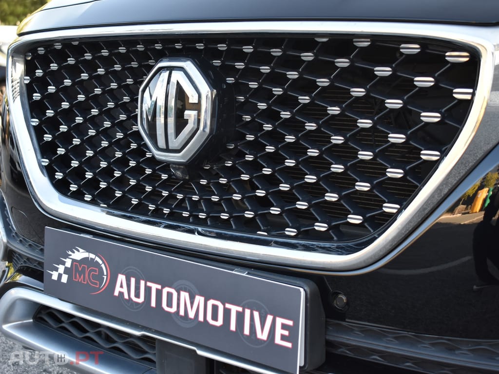 MG EHS 1.5 T-GDI Plug-in Hybrid Luxury