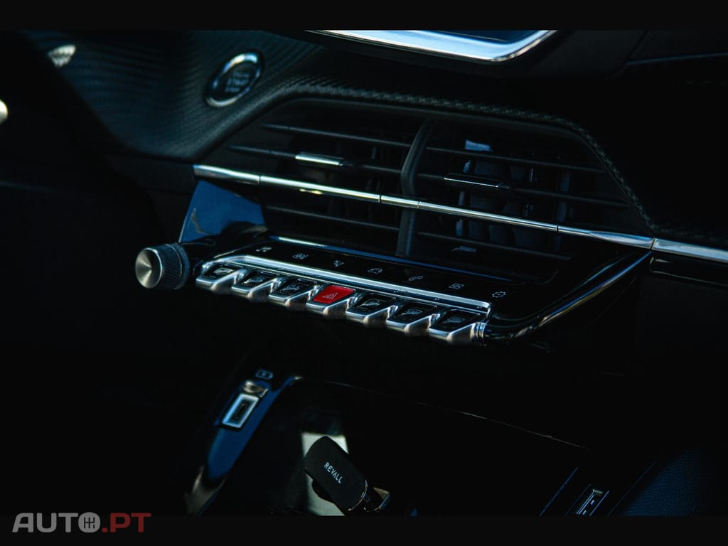 Peugeot 2008 1.2 PureTech Active