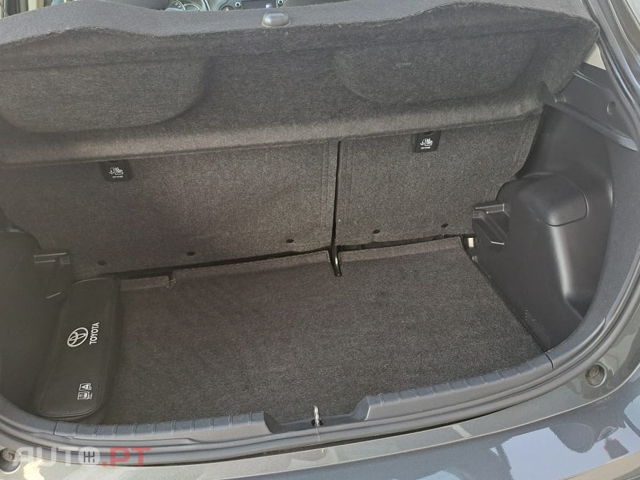 Toyota Yaris VVT-i Comfort