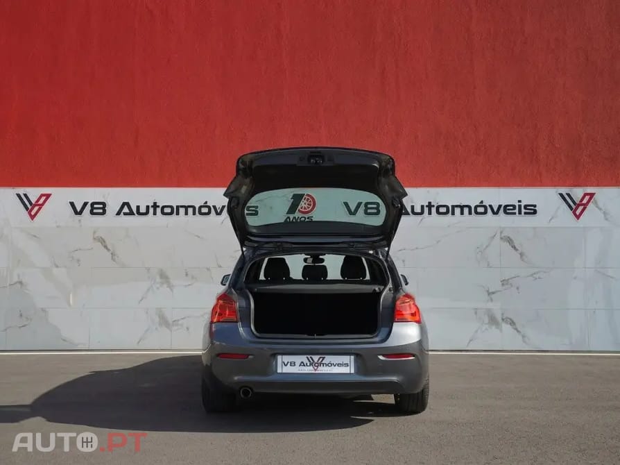 BMW 116 d Line Urban Auto