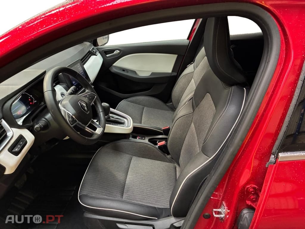 Renault Clio 1.6 E-Tech Full Hybrid Techno