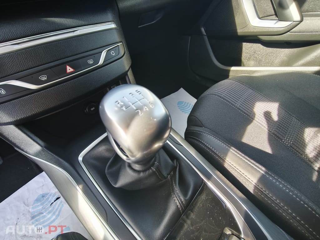 Peugeot 308 1.5 BlueHDi Allure