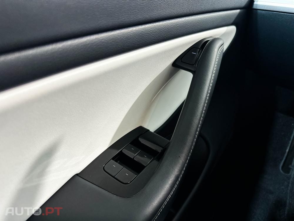 Tesla Model 3 Performance Dual Motor AWD