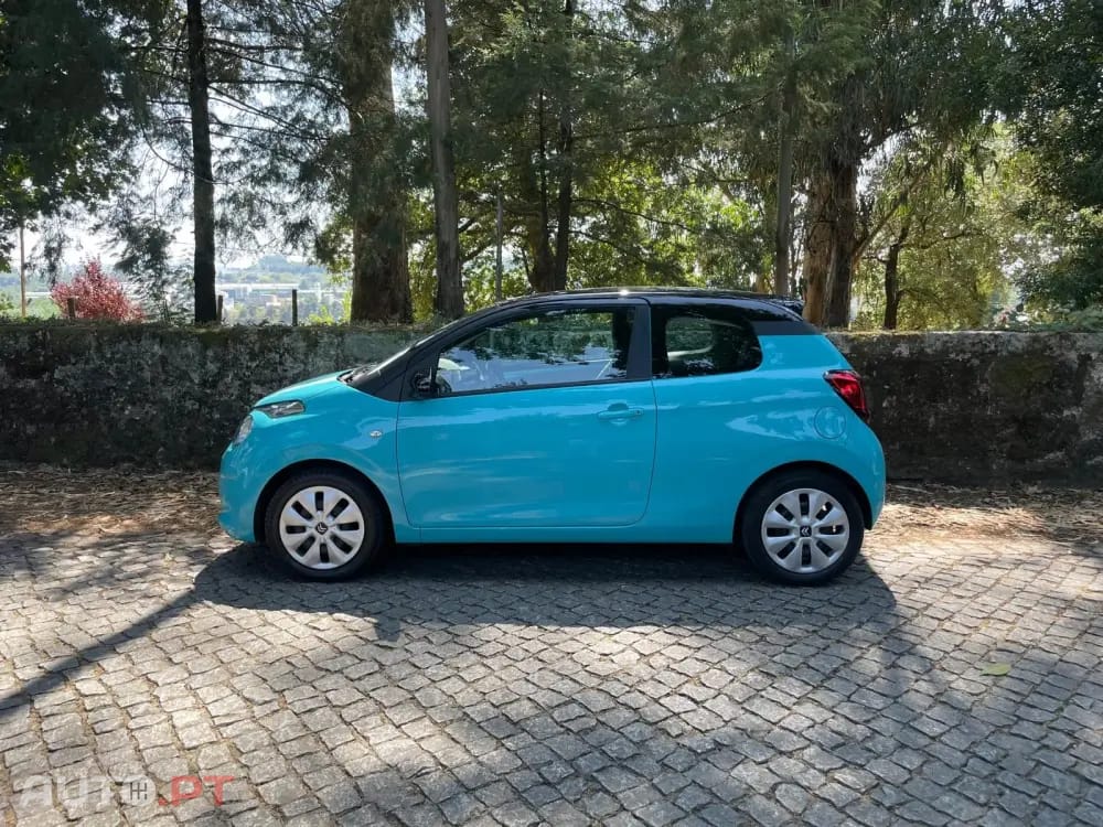 Citroen C1 1.2 VTi Shine