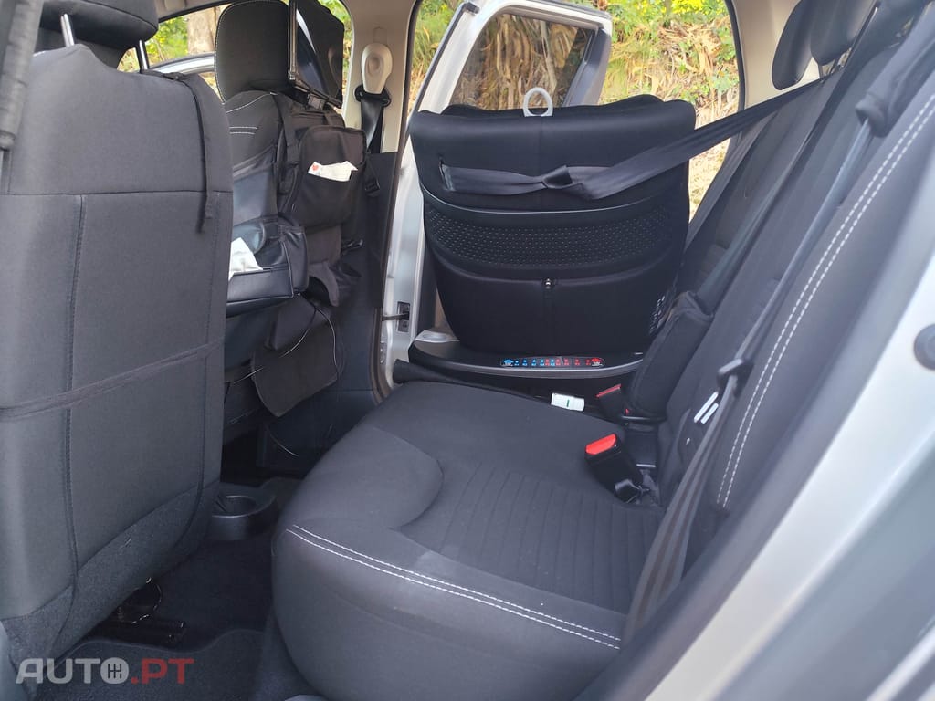 Renault Clio Sport Tourer Limited