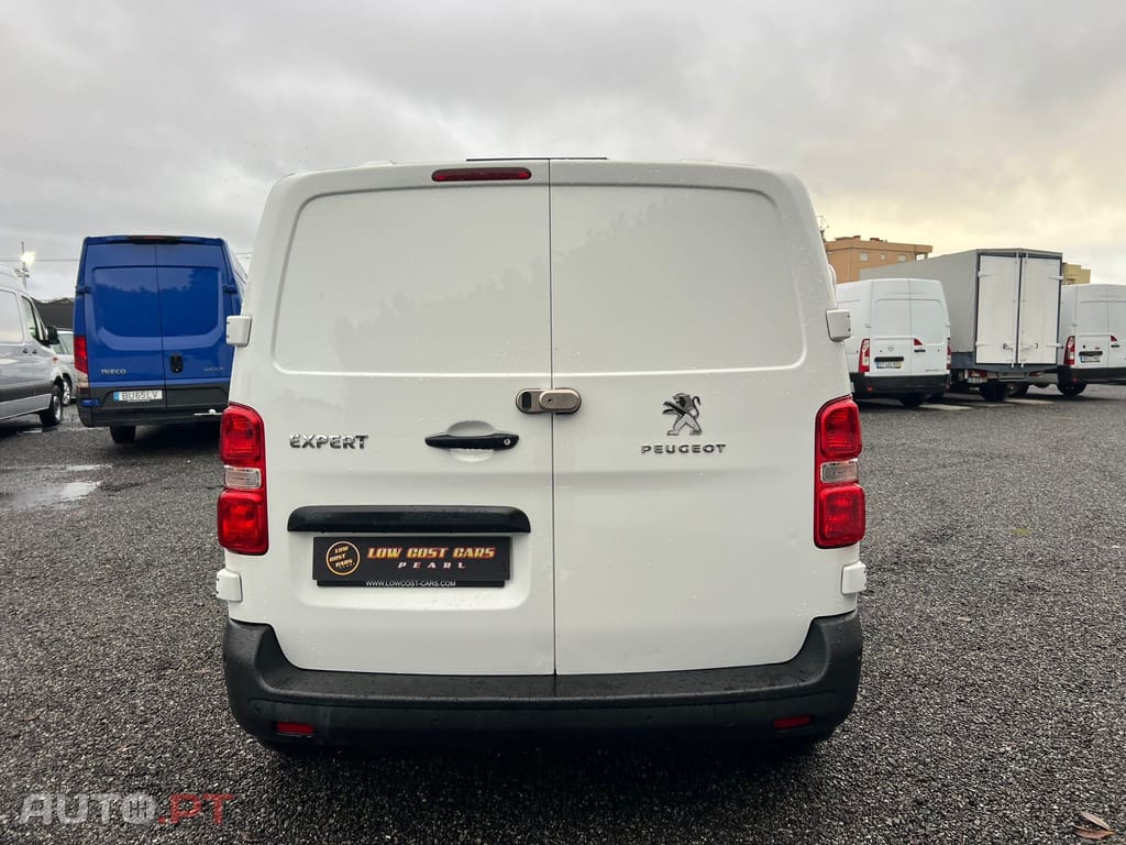 Peugeot Expert 2.0 BlueHDi L2H1 Premium Standard EAT8