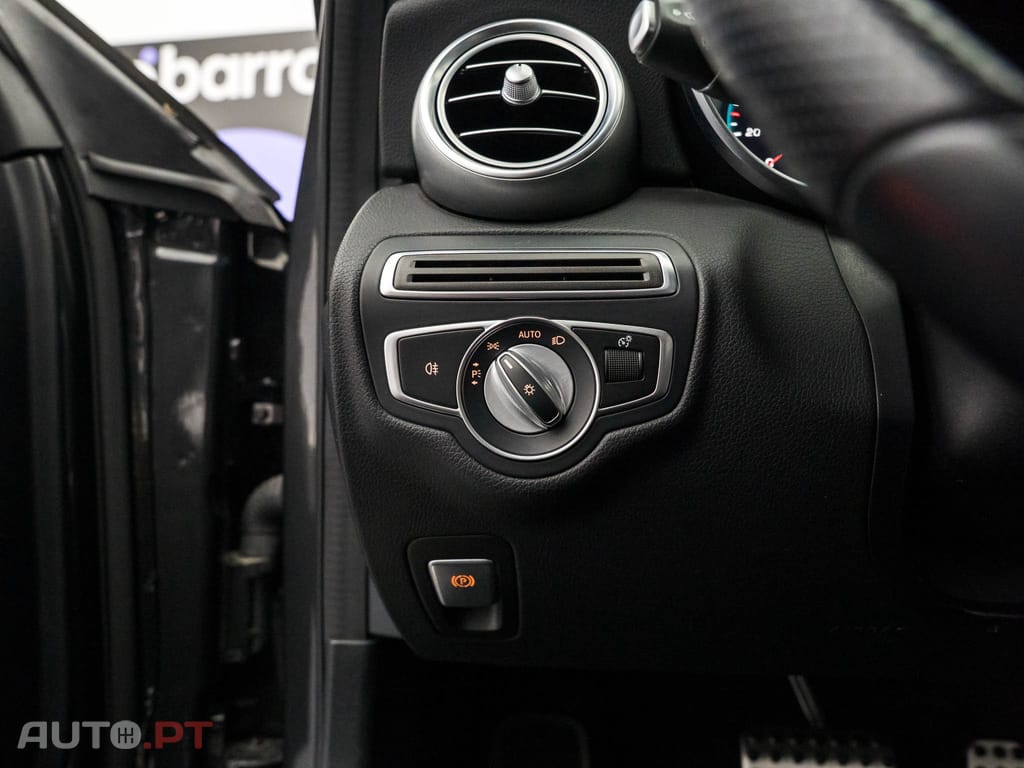 Mercedes-Benz C 300 de AMG Line