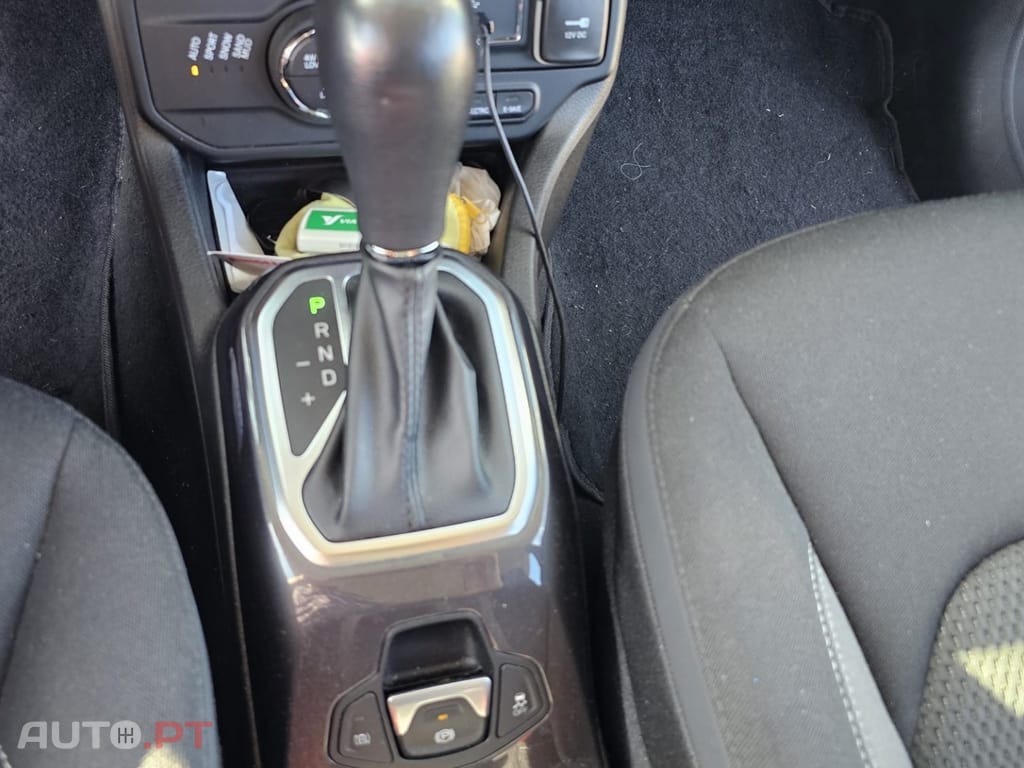 Jeep Renegade 1.3 T-GDI 4xe Auto Limited