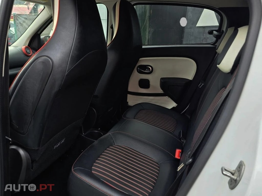 Renault Twingo 0.9 TCe Le Coq Sportif EDC