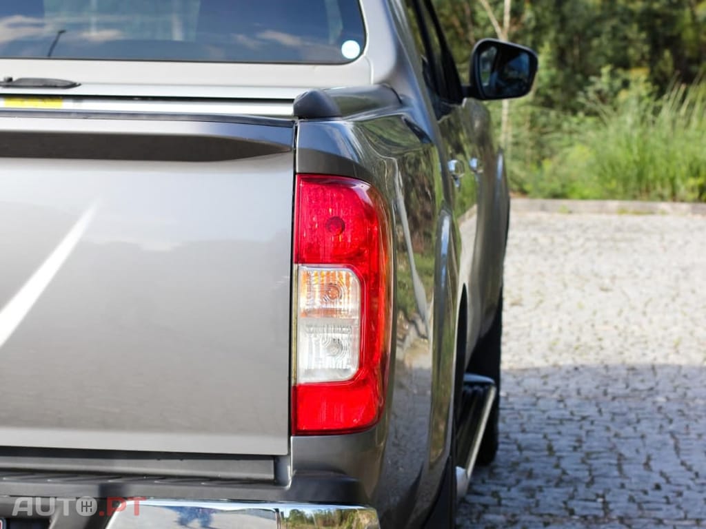 Nissan Navara 2.3 dCi CD 4WD N-Connecta Nav