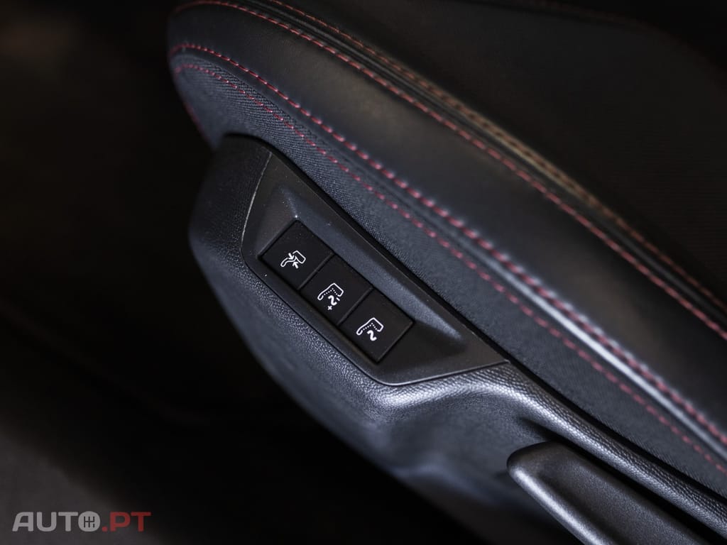 Peugeot 308 1.6 e-THP GTi