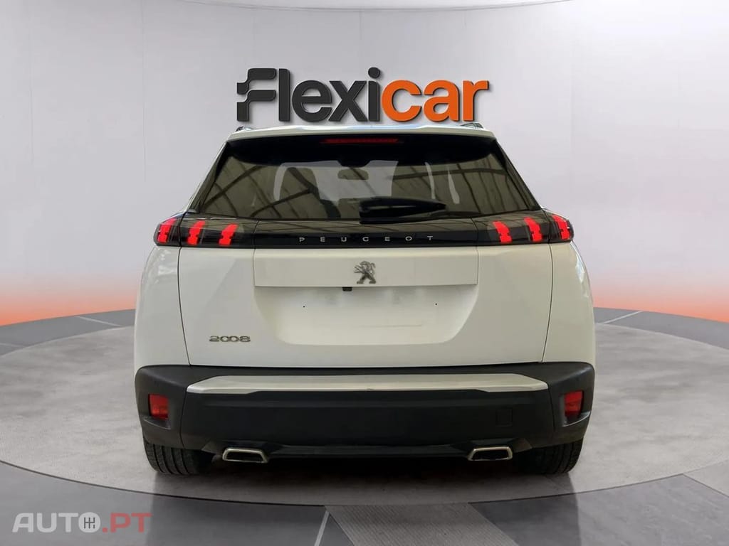 Peugeot 2008 1.2 PureTech Allure
