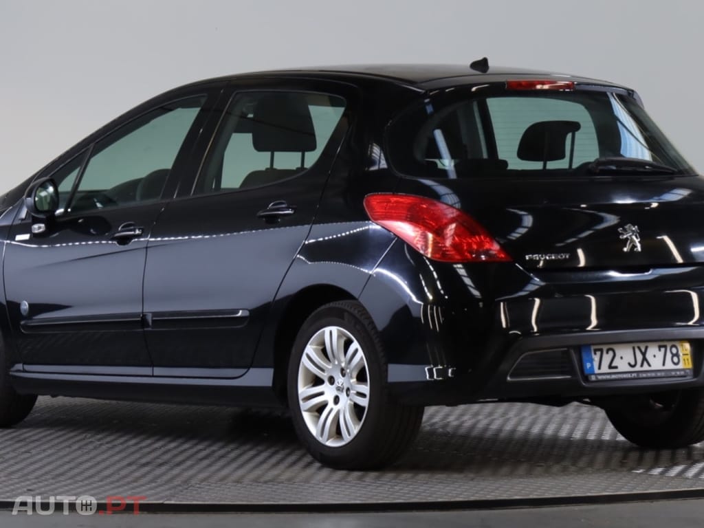 Peugeot 308 1.6 HDi Envy