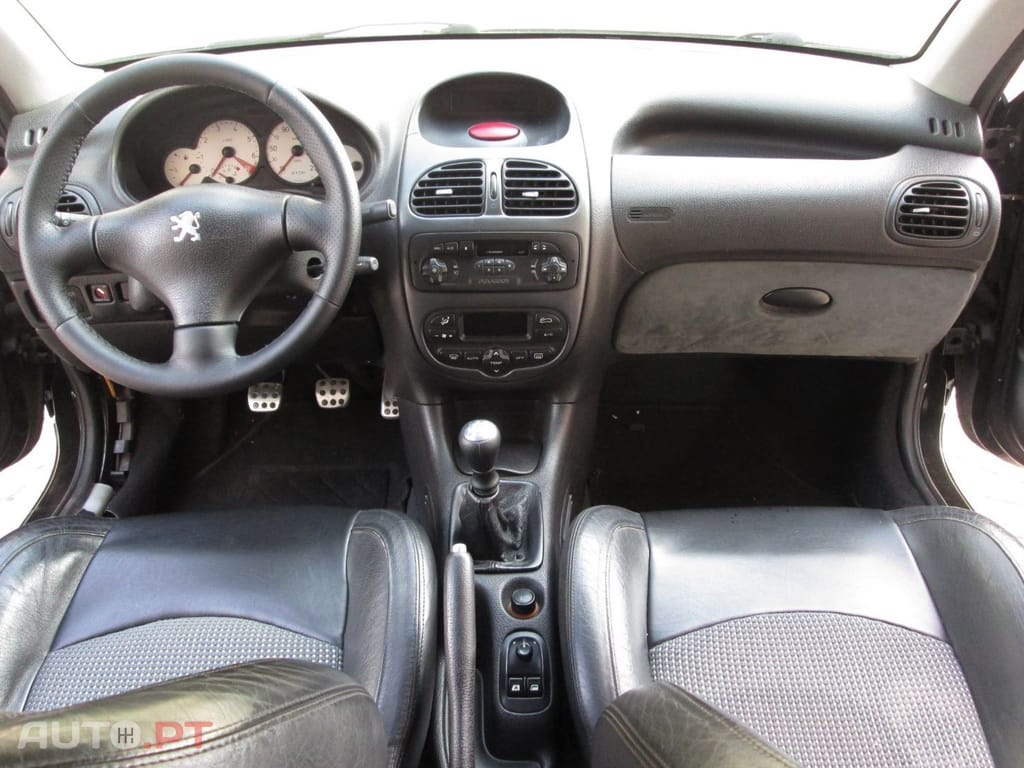 Peugeot 206 1.6 GTi