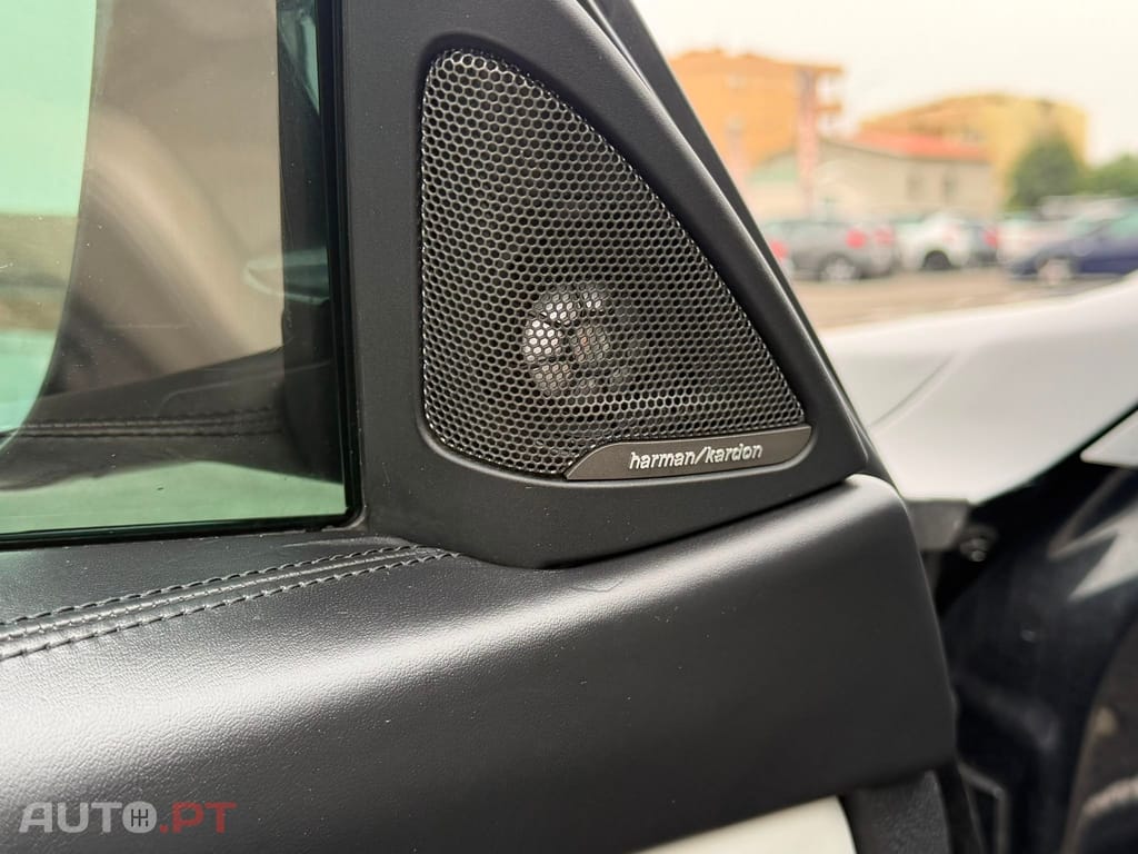 BMW M4 Auto