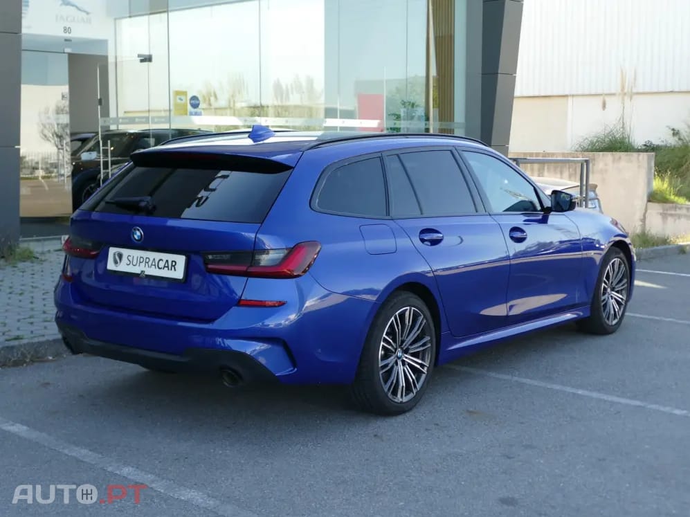 BMW 330 e Pack Desportivo M Auto