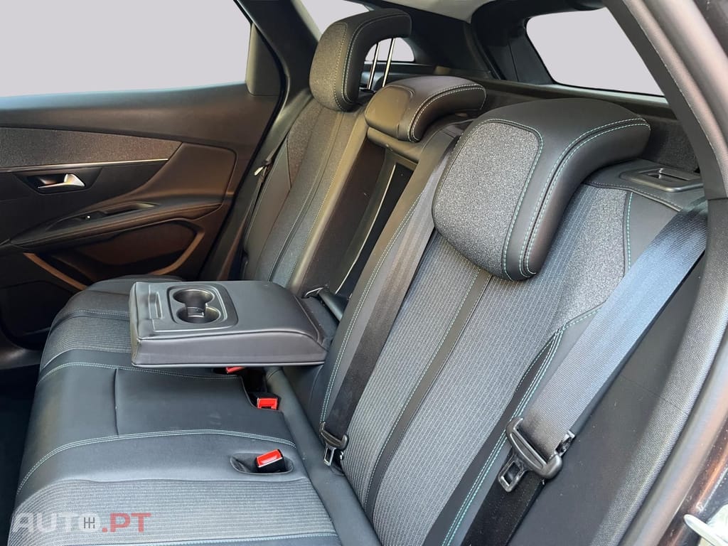 Peugeot 3008 I.V.A DEDUTÍVEL 1.6 ALLURE PACK HYBRID