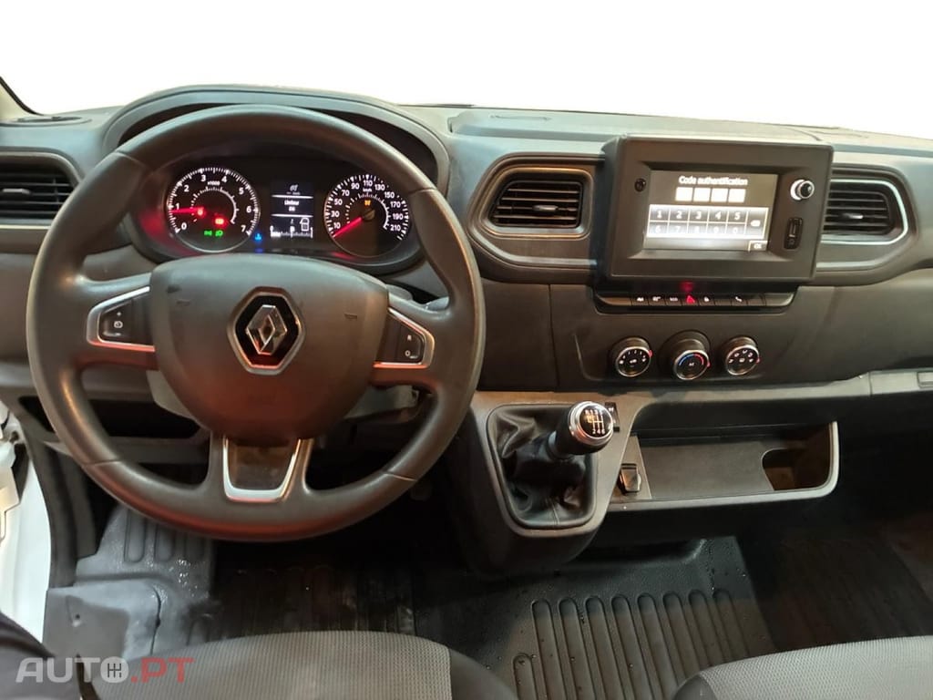 Renault Master 2.3 dCi L2H2 3.5T Grand Confort