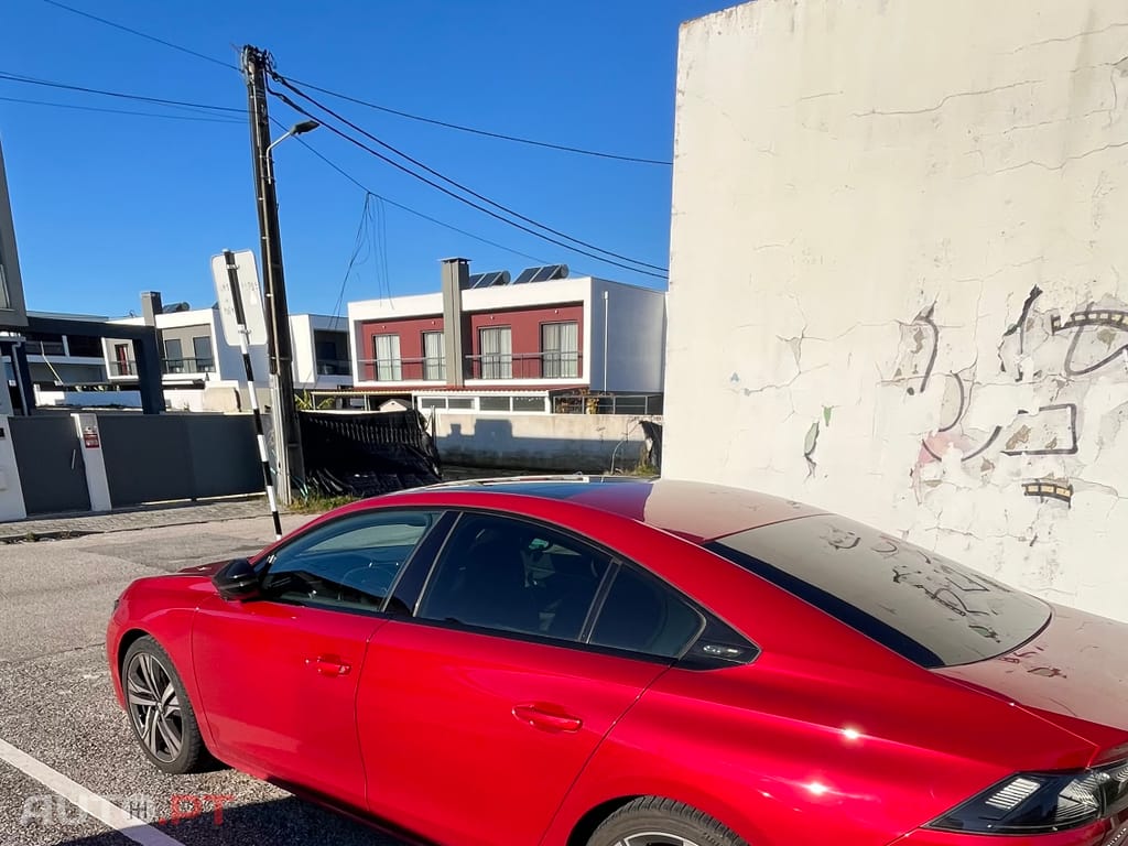 Peugeot 508 Puretech GT 1.6 225hp Versão First Edition?