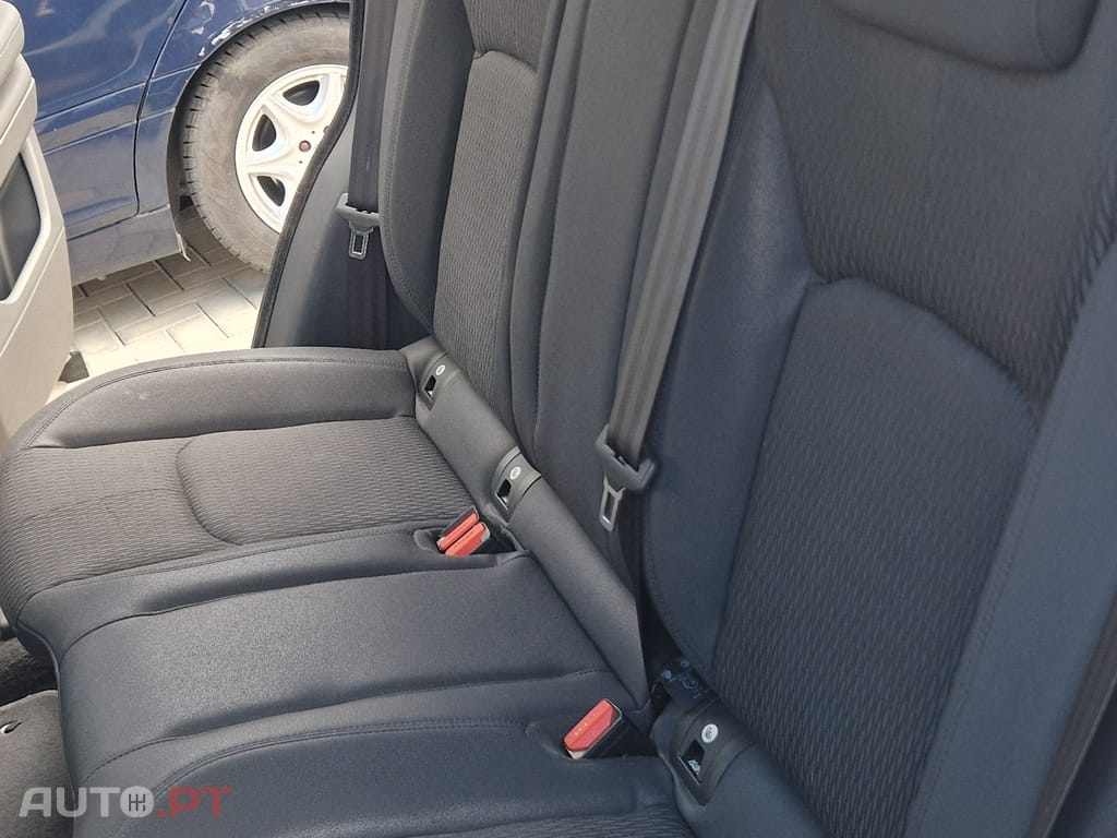 Land Rover Evoque 2000