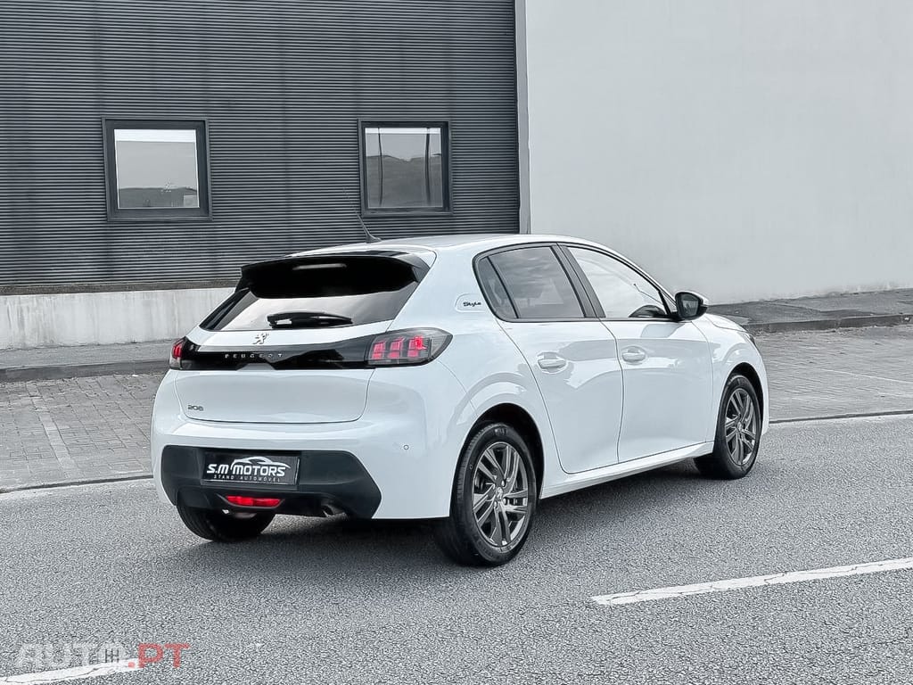 Peugeot 208 PureTech 100 Style
