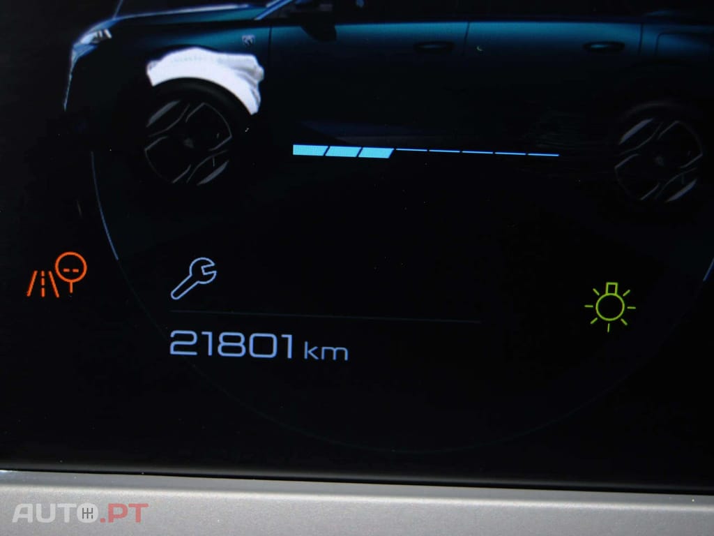 Peugeot 3008 1.2 Hybrid Allure e-DCS6