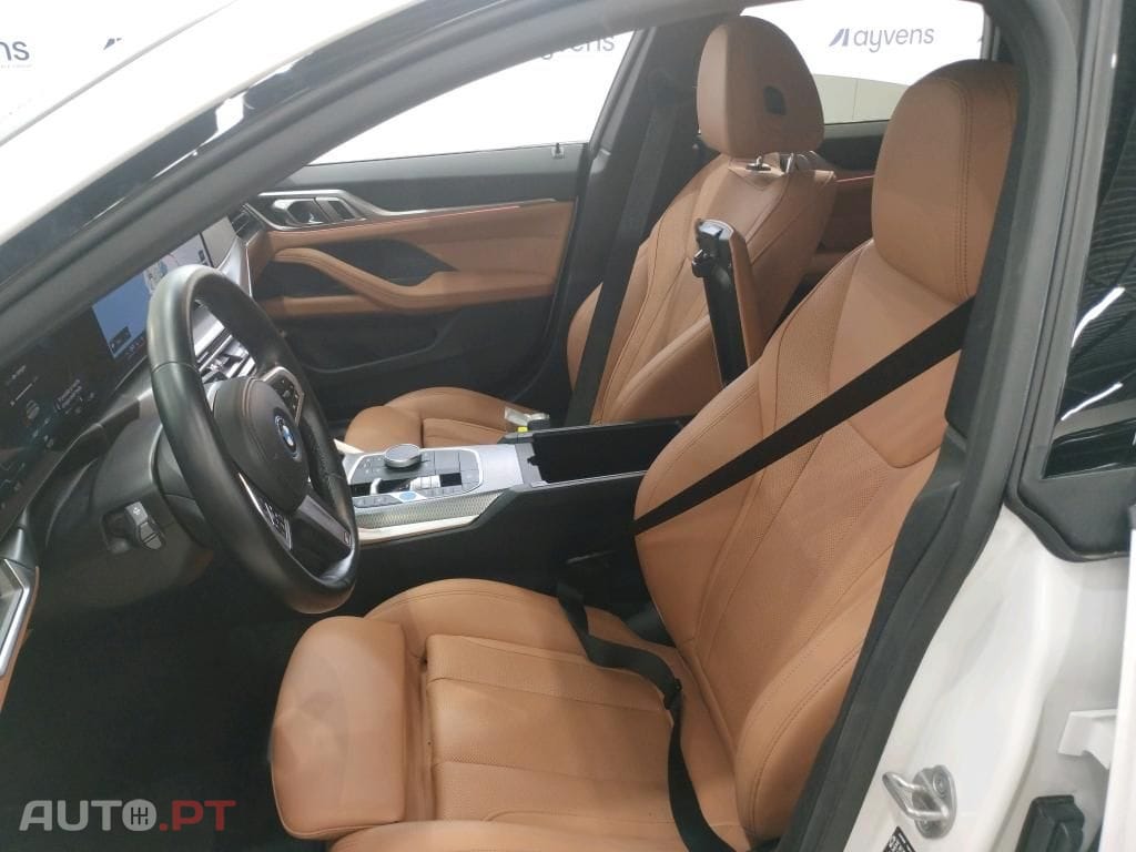 BMW i4 eDrive40 Pack Desportivo M