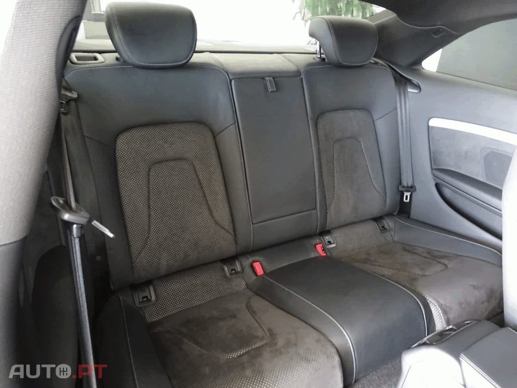 Audi A5 2.0 TDI S-line