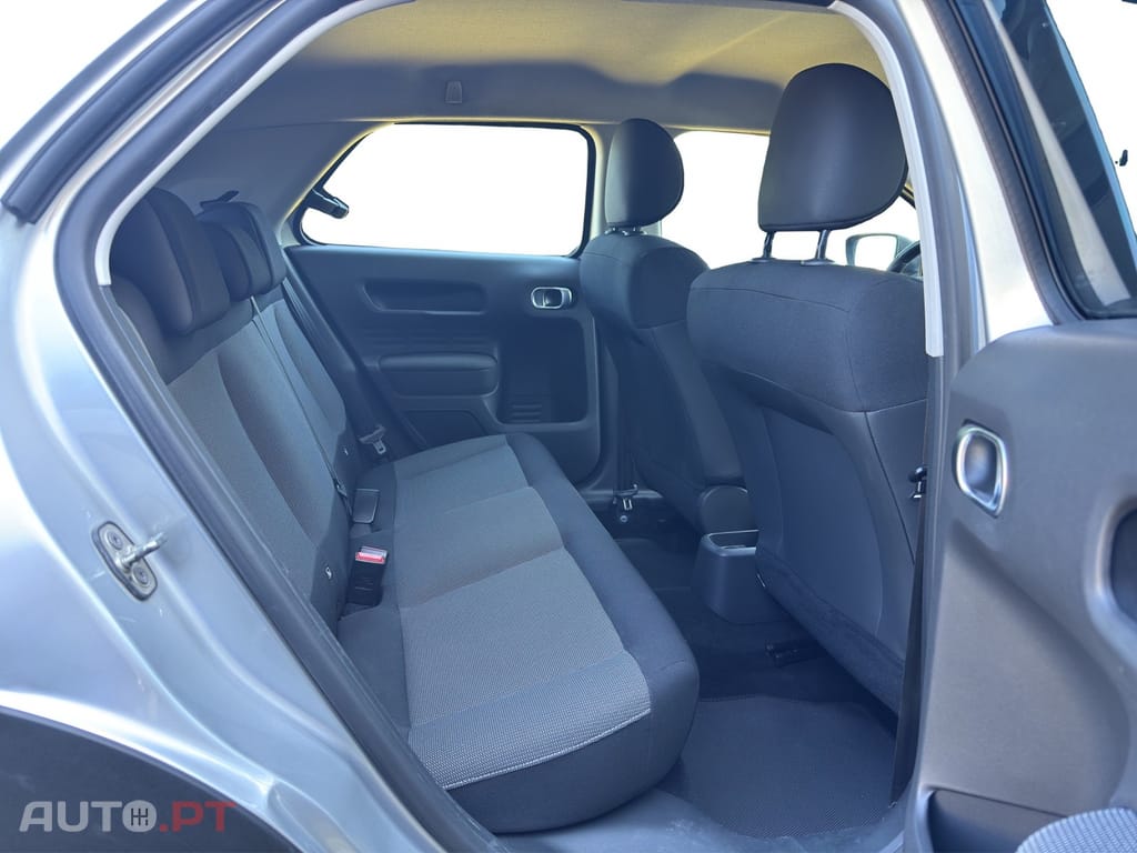 Citroen C4 Cactus 1.6 BlueHDi Feel J17
