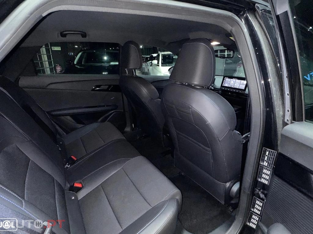 MG MG4 64 kWh Luxury