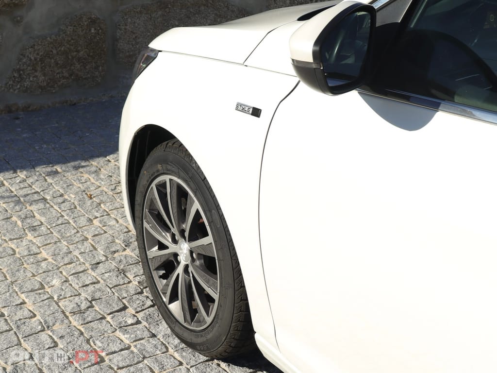 Peugeot 308 SW 1.2 PureTech Style
