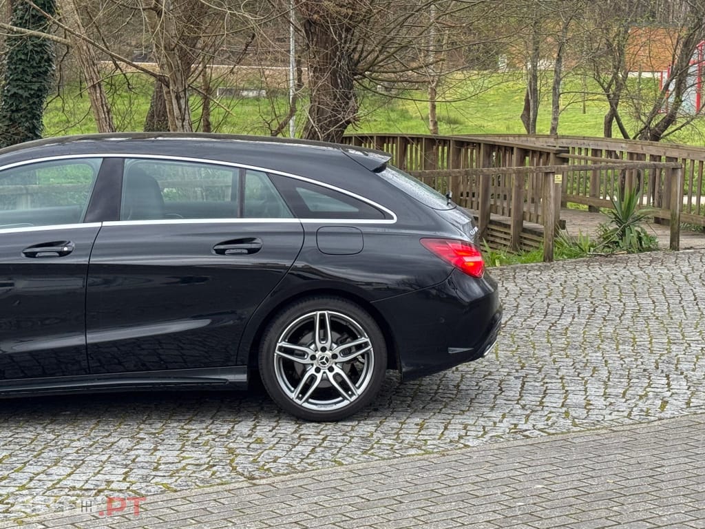 Mercedes-Benz CLA 180 7G-DCT AMG Line