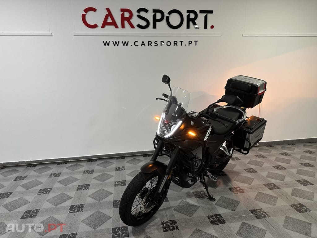 Macbor Montana XR1 125 XR1