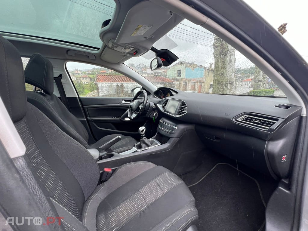 Peugeot 308 1.6 BlueHDi Allure