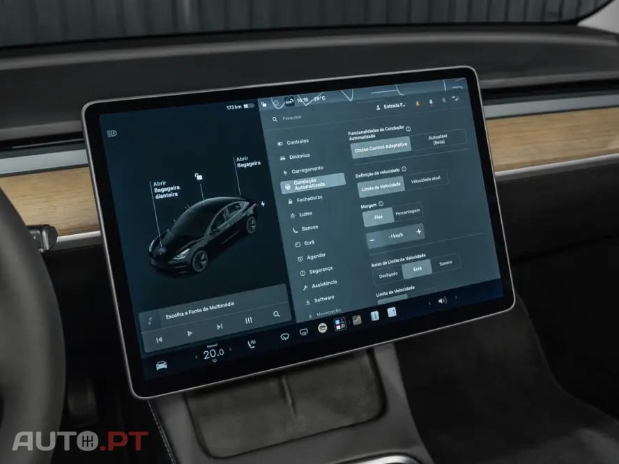 Tesla Model 3 Standard Range Plus RWD