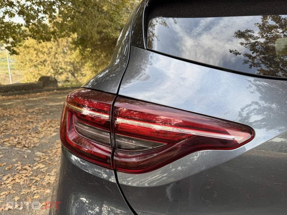 Renault Clio 1.0 TCe RS Line