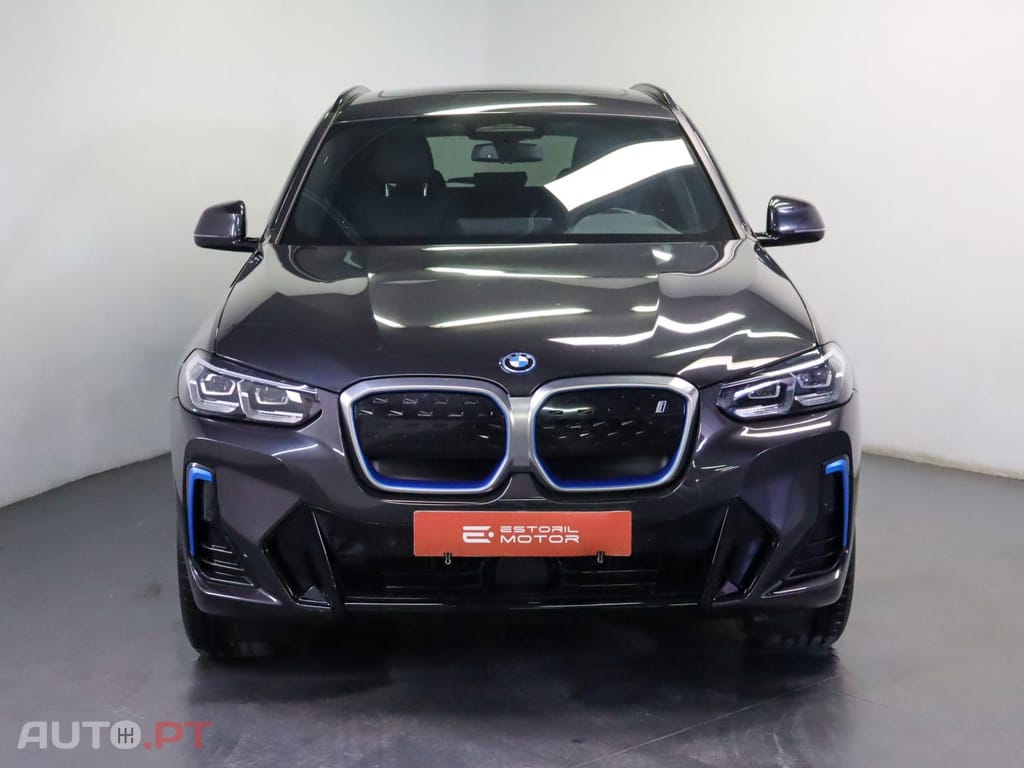 BMW iX3 M Sport Impressive