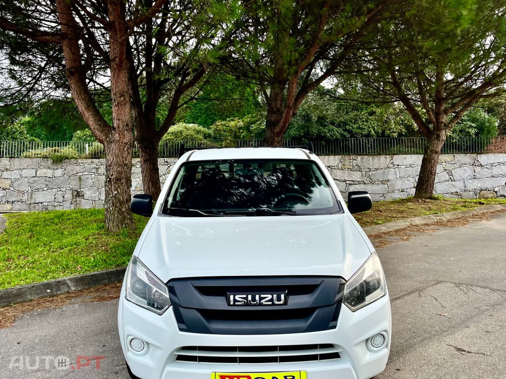Isuzu D-Max .
