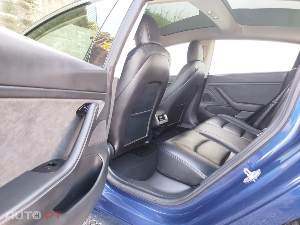 Tesla Model 3 Long Range Tração Integral