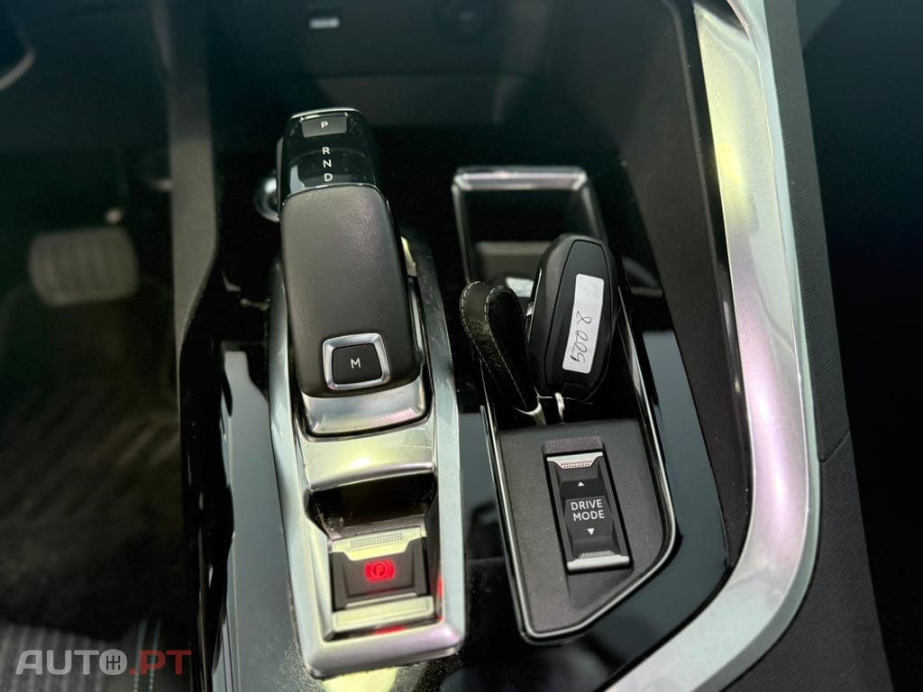 Peugeot 5008 1.5 BlueHDi Allure EAT8