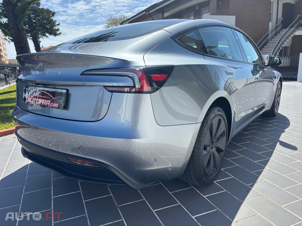 Tesla Model 3 Tração Traseira Premium